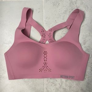 Victoria’a Secret Sports Bra
